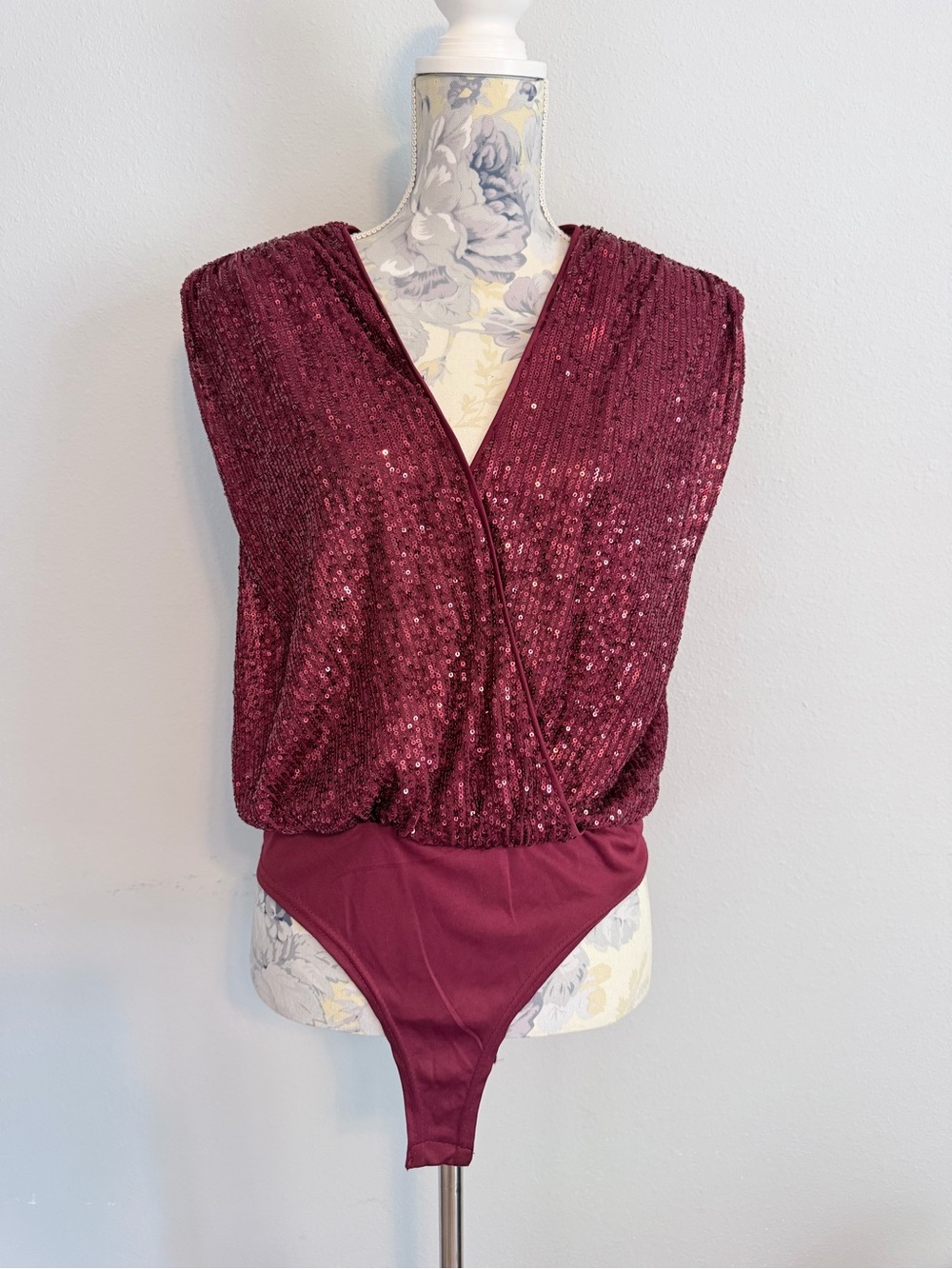 SHE + SKY Burgundy Sequin Faux Wrap V-Neck Bodysuit Size M Holiday Glam Top